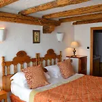 Bellecote Hotel